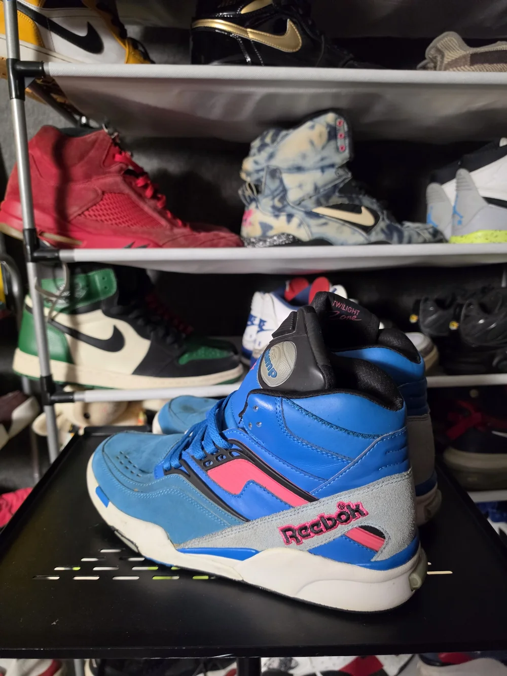 🔥 Reebok Blue Pink Twilight Zone Men Size 9 Retro High-Top Sneakers
